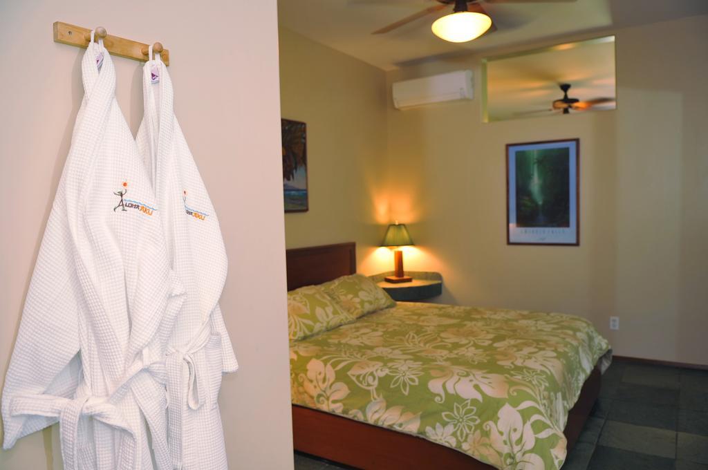 كيهي Aloha Aku Inn & Suites الغرفة الصورة